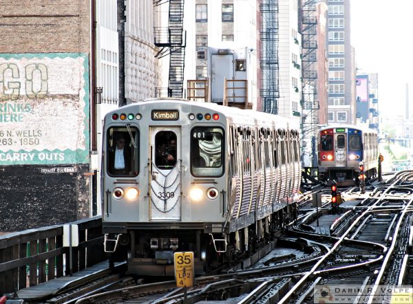 Take the 'L' Train -- Elevated Train in Chicago, Illinois